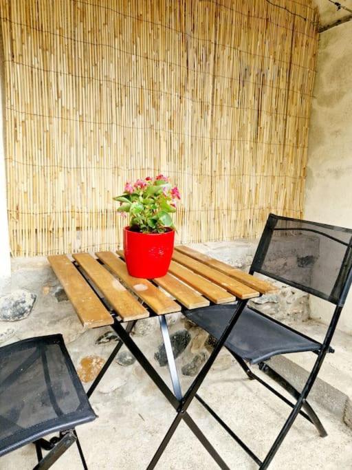 Maisonnette Du Foirail Еспалион Екстериор снимка