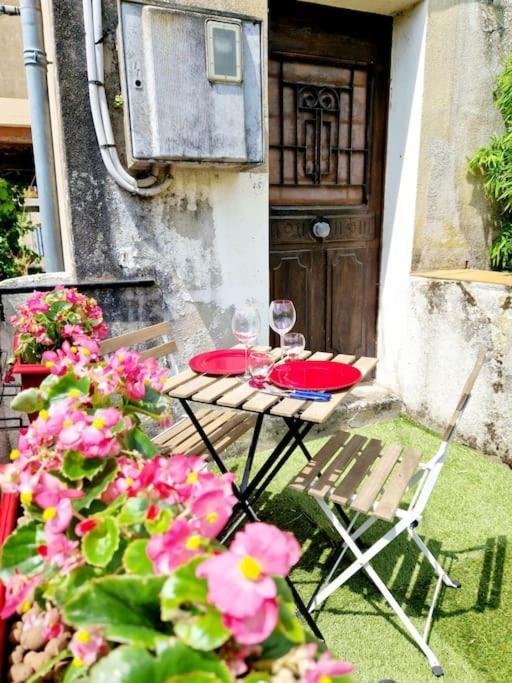 Maisonnette Du Foirail Еспалион Екстериор снимка